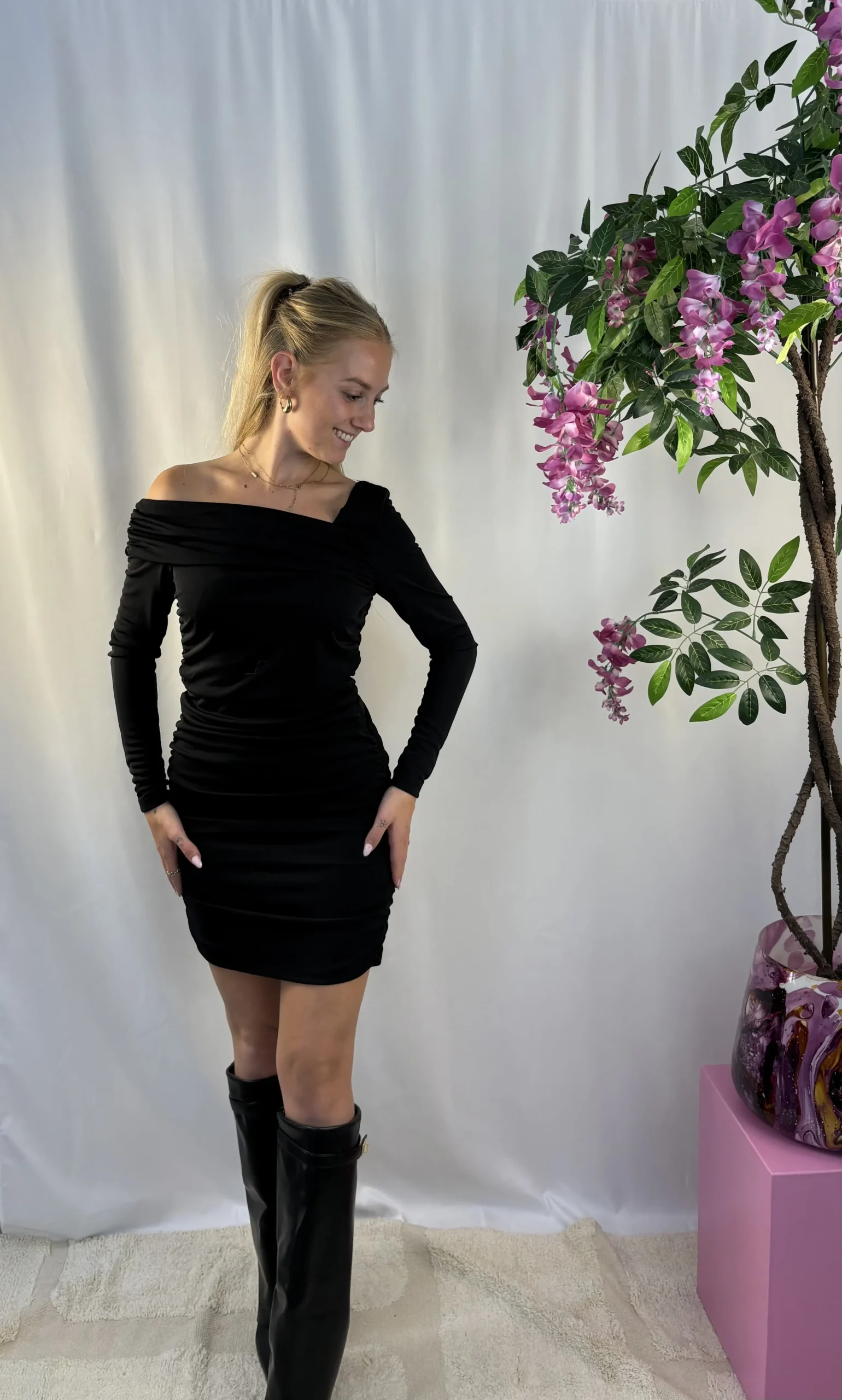Evi Dress - Zwart