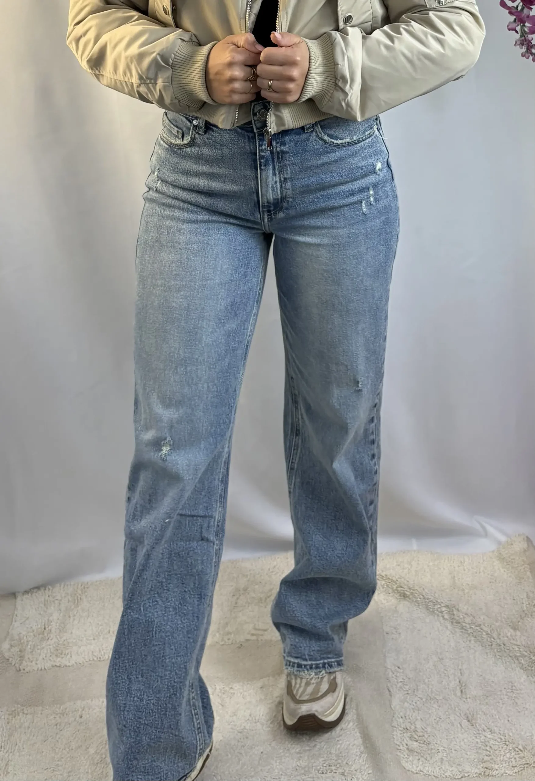 Pien Ripped Wide Leg - Queen Hearts