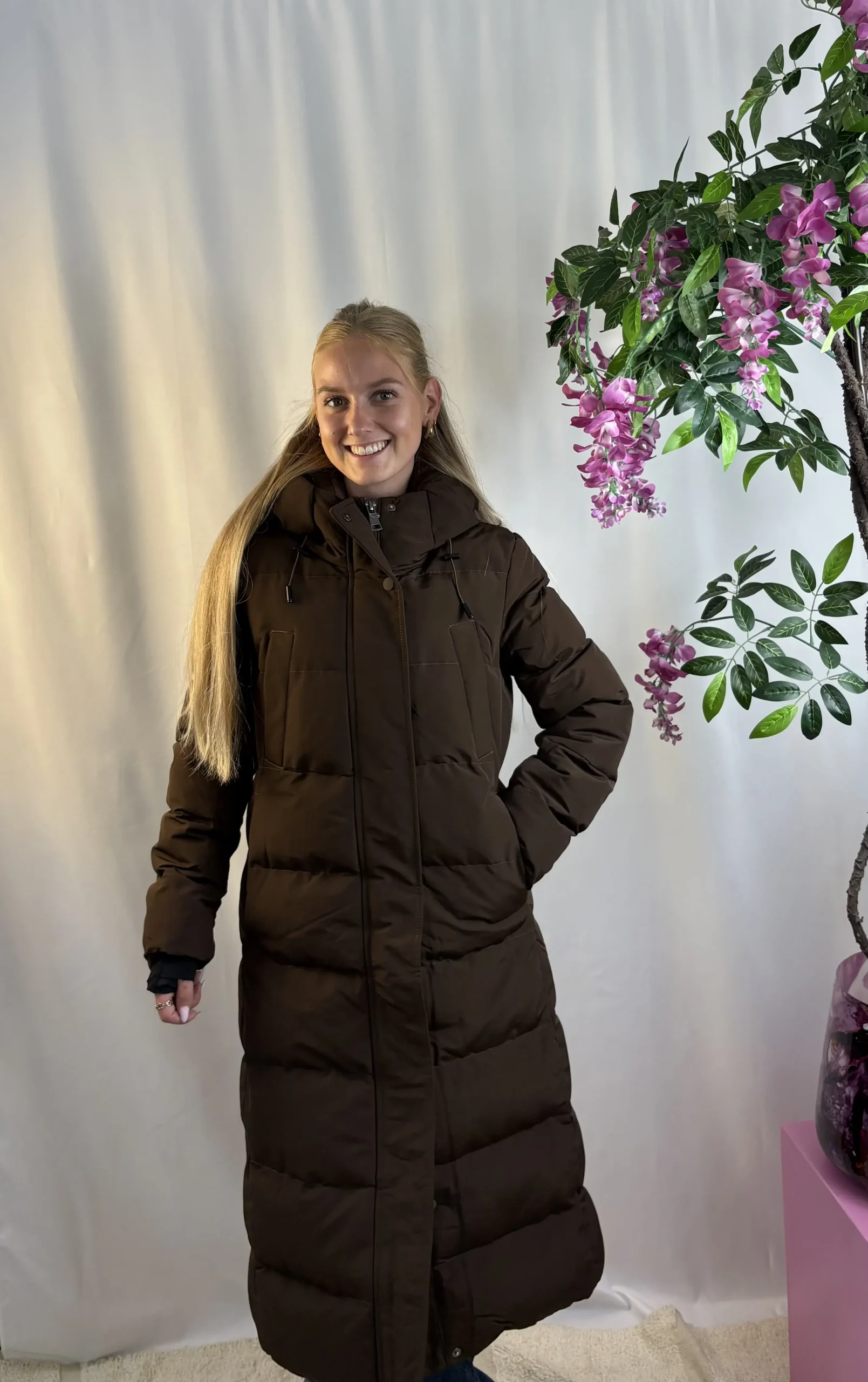 Floor Puffer Jacket - Bruin