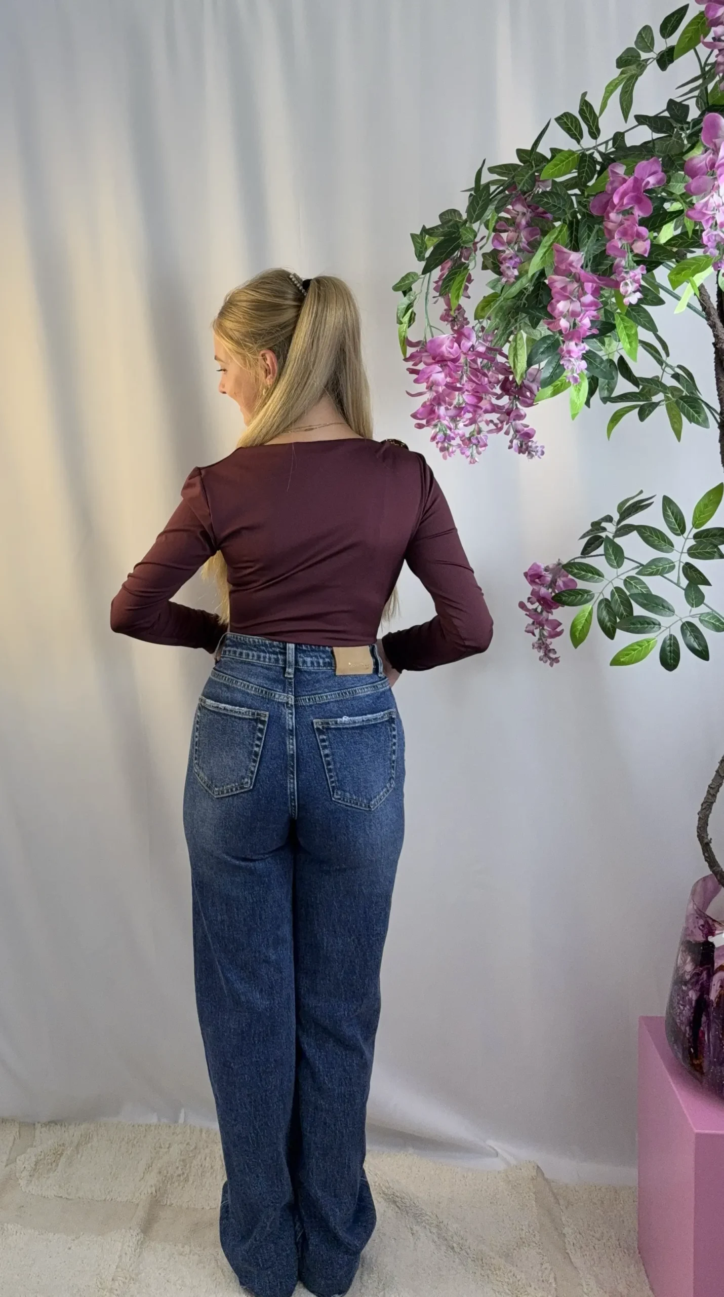 Lidia Wide Leg Tall Jeans - Queen Hearts - Afbeelding 4