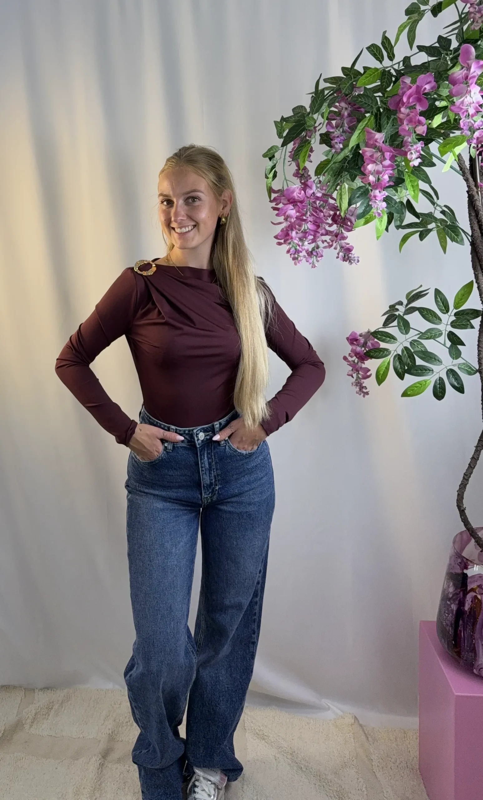 Lidia Wide Leg Tall Jeans - Queen Hearts - Afbeelding 3