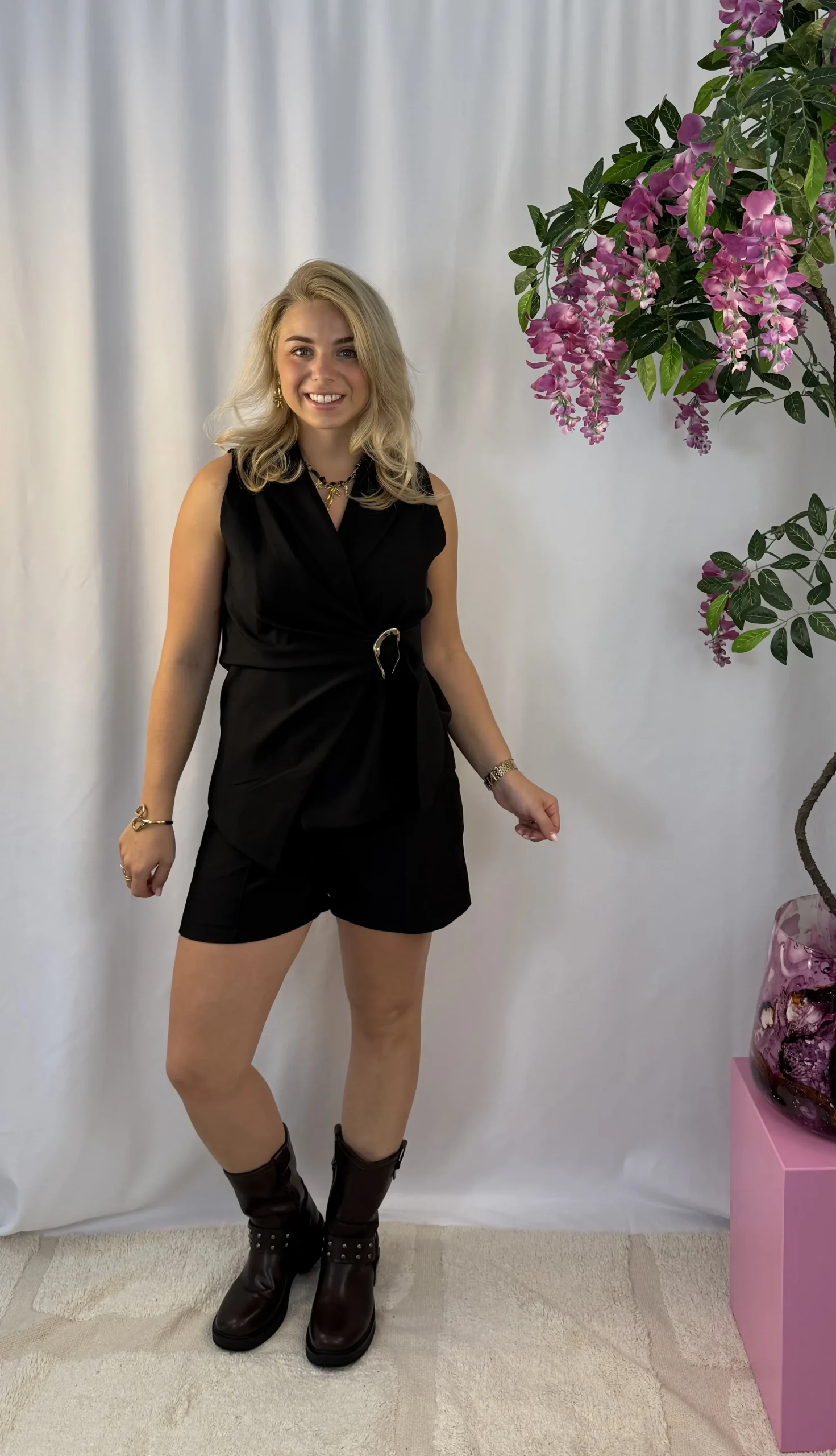 Noor Gilet - Zwart - Afbeelding 4