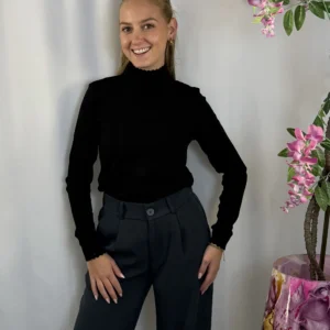 FLURESK - Calyx knit sweater - Black