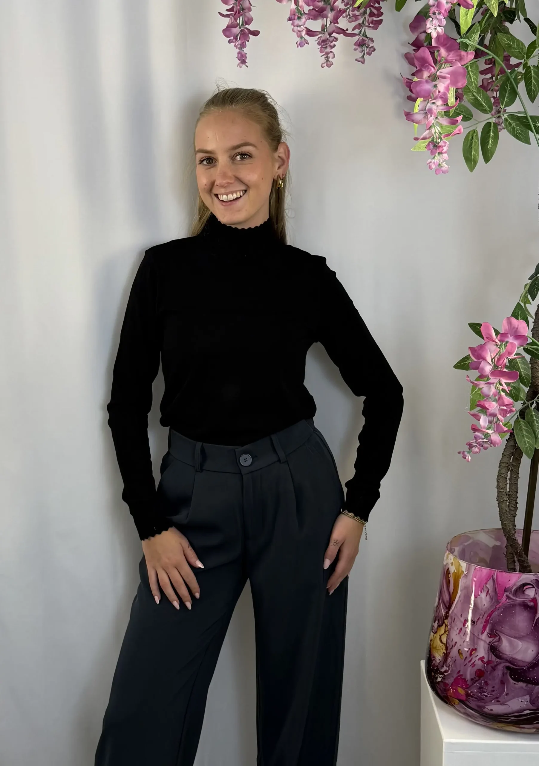 FLURESK - Calyx knit sweater - Black