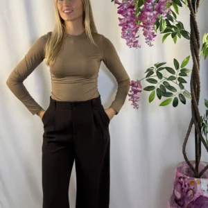 Jada Basic Top - Camel