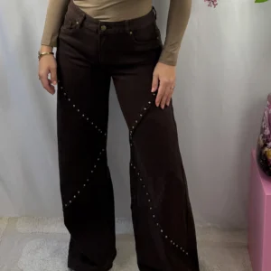 Lira Stud Wide Leg Jeans - Queen Hearts