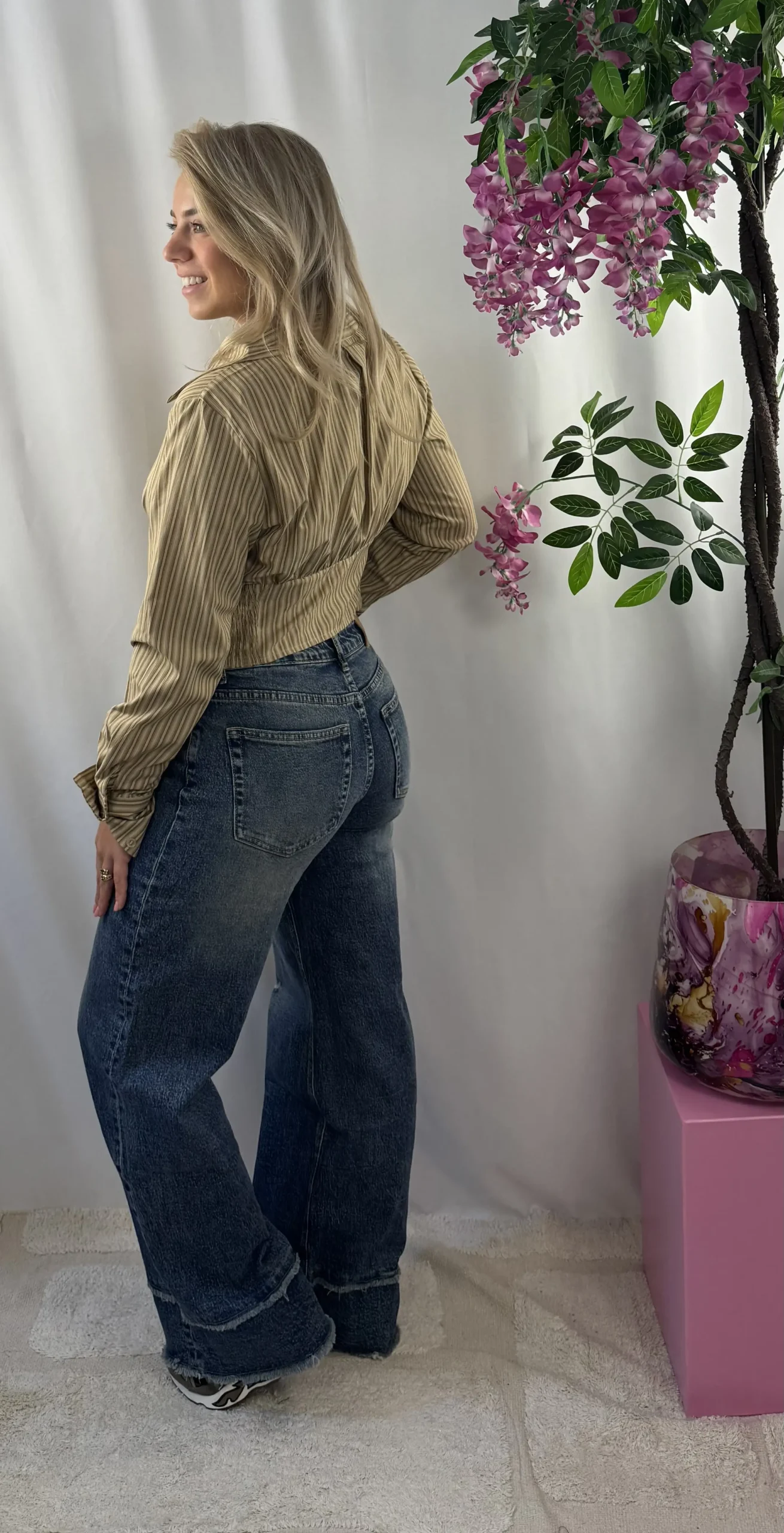Mira Wide Leg Jeans - Queen Hearts - Afbeelding 3