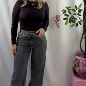 Fea Wide Leg Jeans - Queen Hearts - Grijs