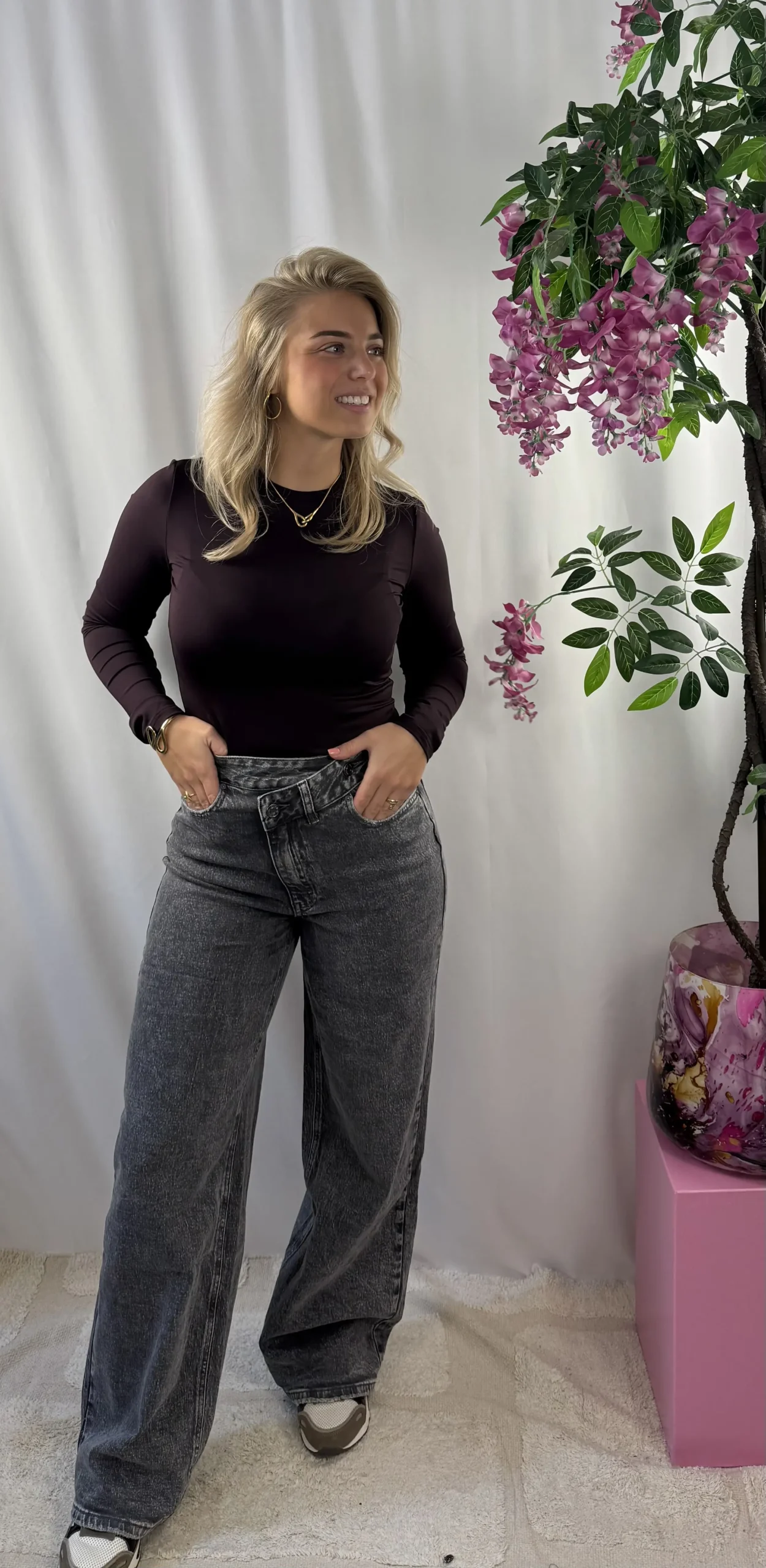 Fea Wide Leg Jeans - Queen Hearts - Grijs - Afbeelding 2