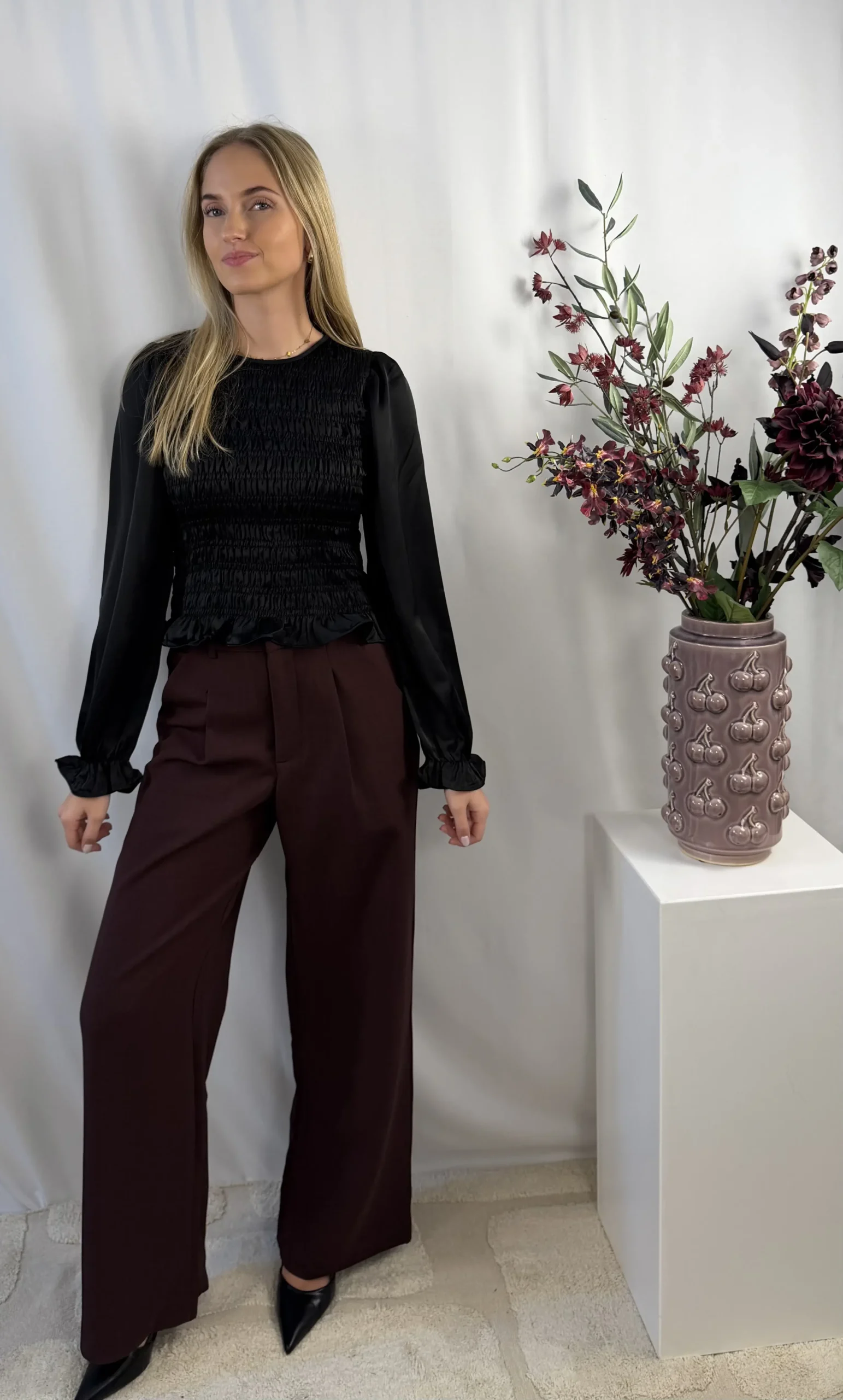 Sisterspoint - Nix Blouse - Zwart - Afbeelding 2