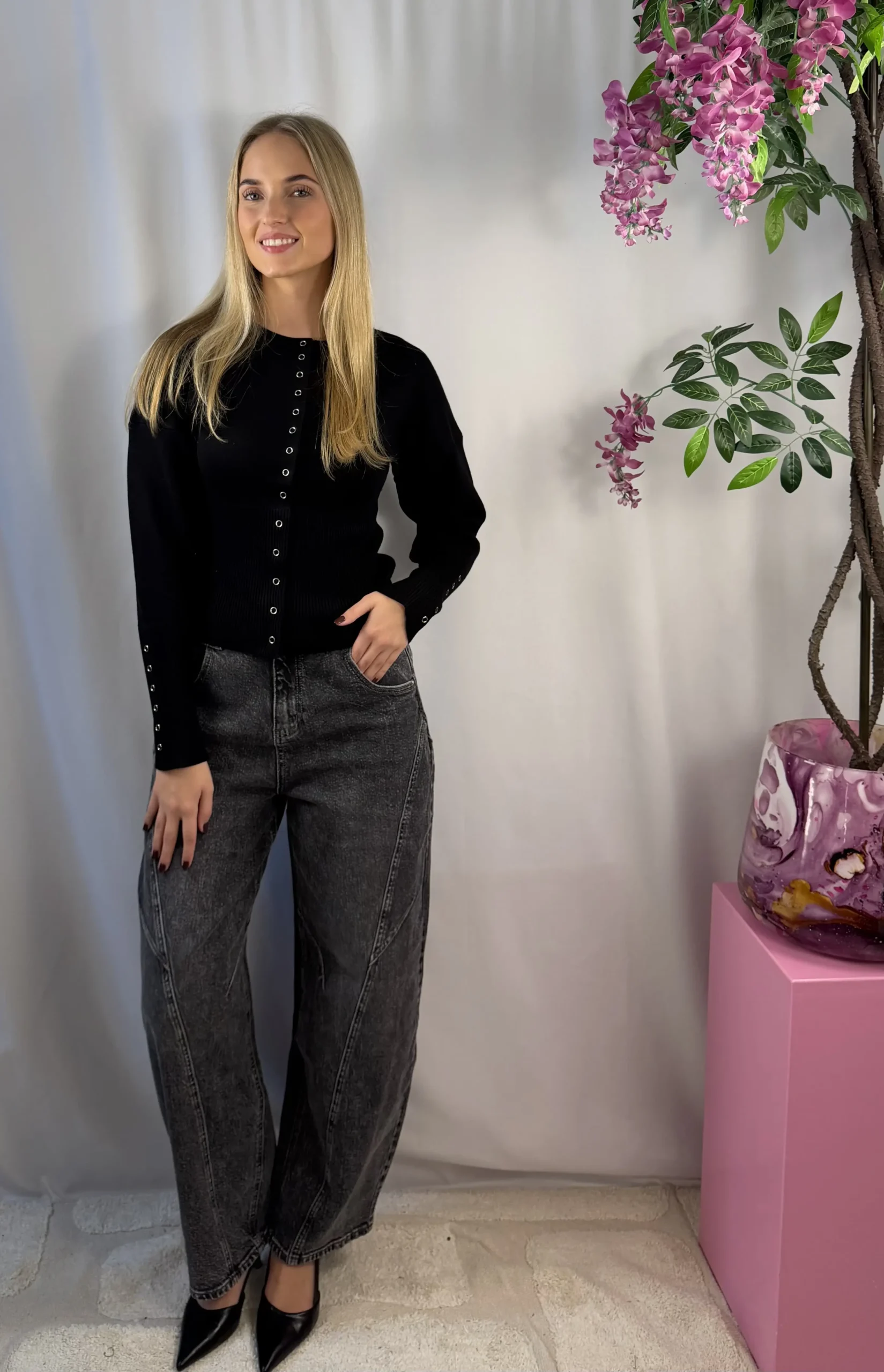 Lianne Vest - Zwart - Afbeelding 2