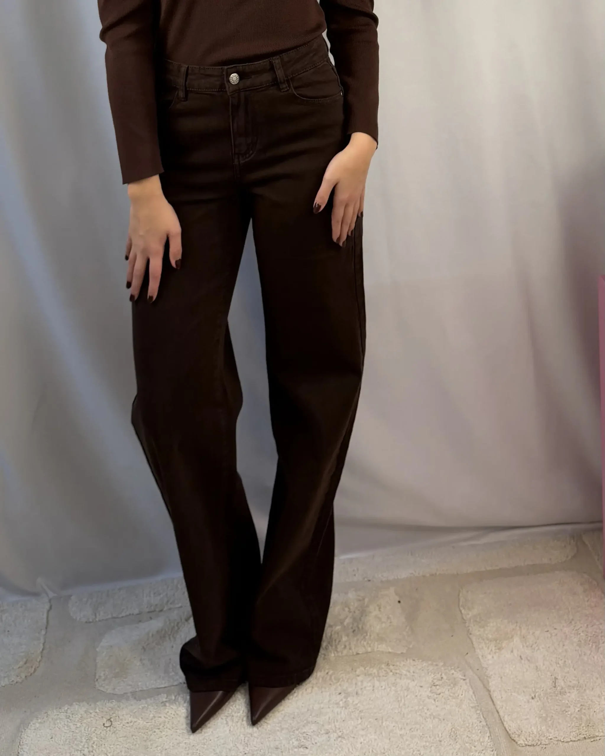 Lily Extra Long Straight Jeans - Redial - Bruin