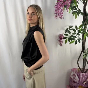 Sisterspoint - Satin Guto Top - Black