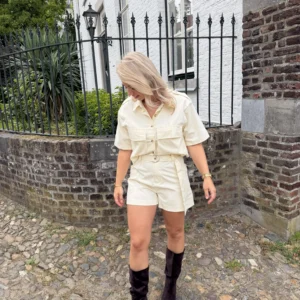 Rosa Short
