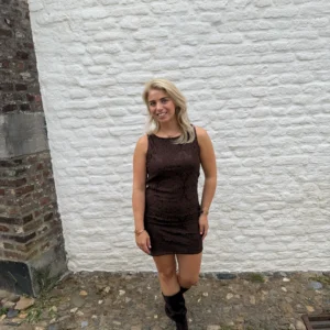 Maysa Dress - Bruin