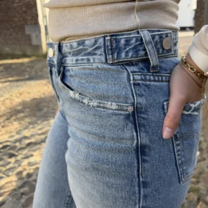 Minea Wide Leg Jeans - Queen Hearts