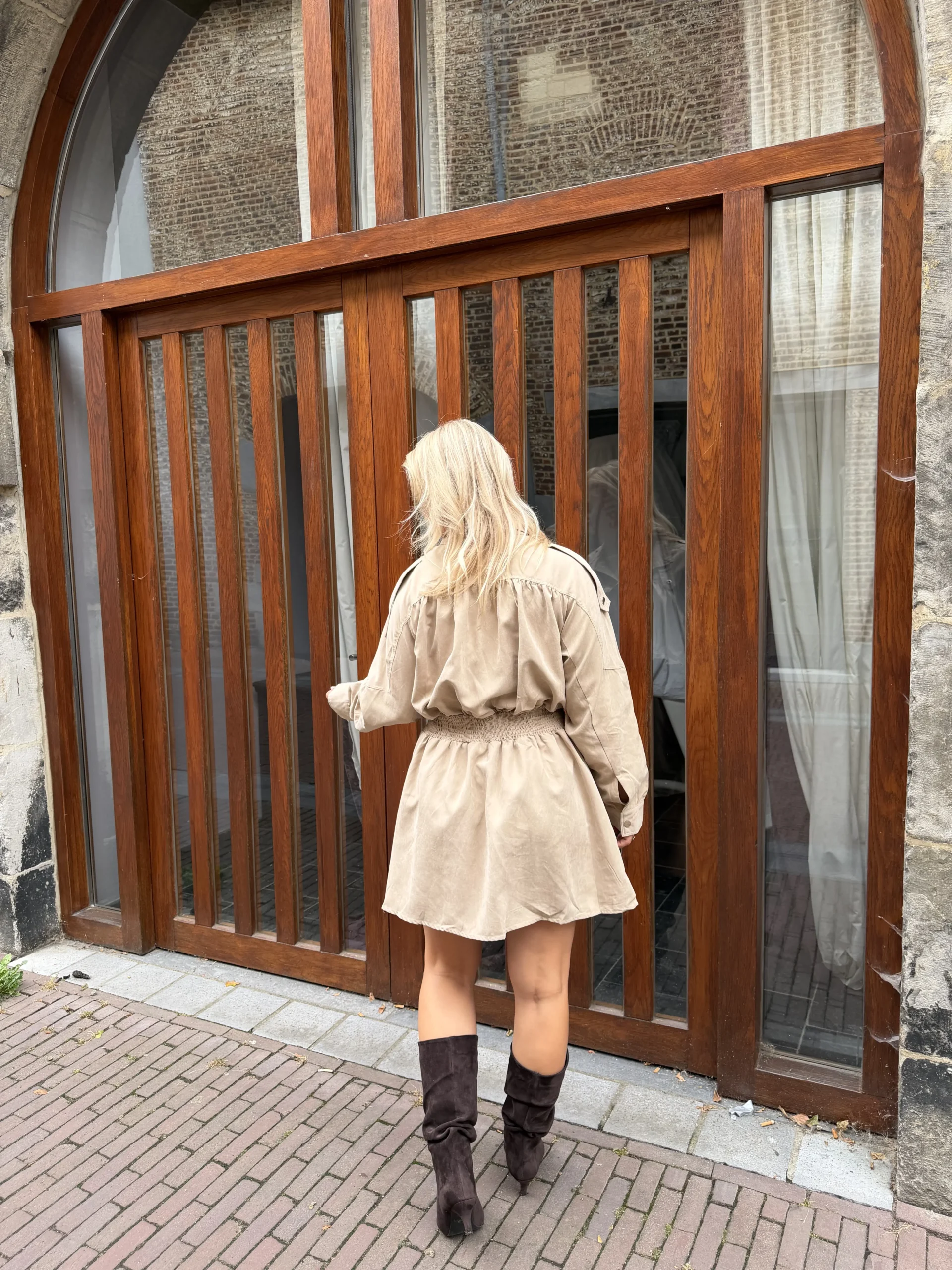 Jasmijn Dress - Beige - Afbeelding 2