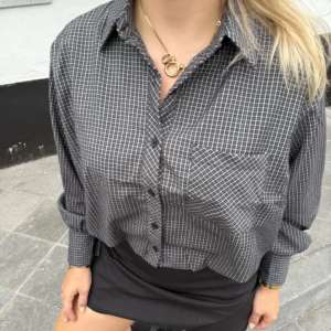 Veerle Blouse - Zwart