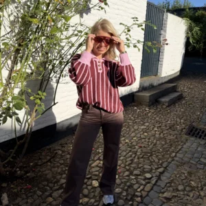 Romy Amour Sweater - Burgundy
