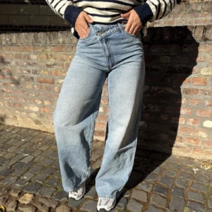 Elinore Jeans - Denim