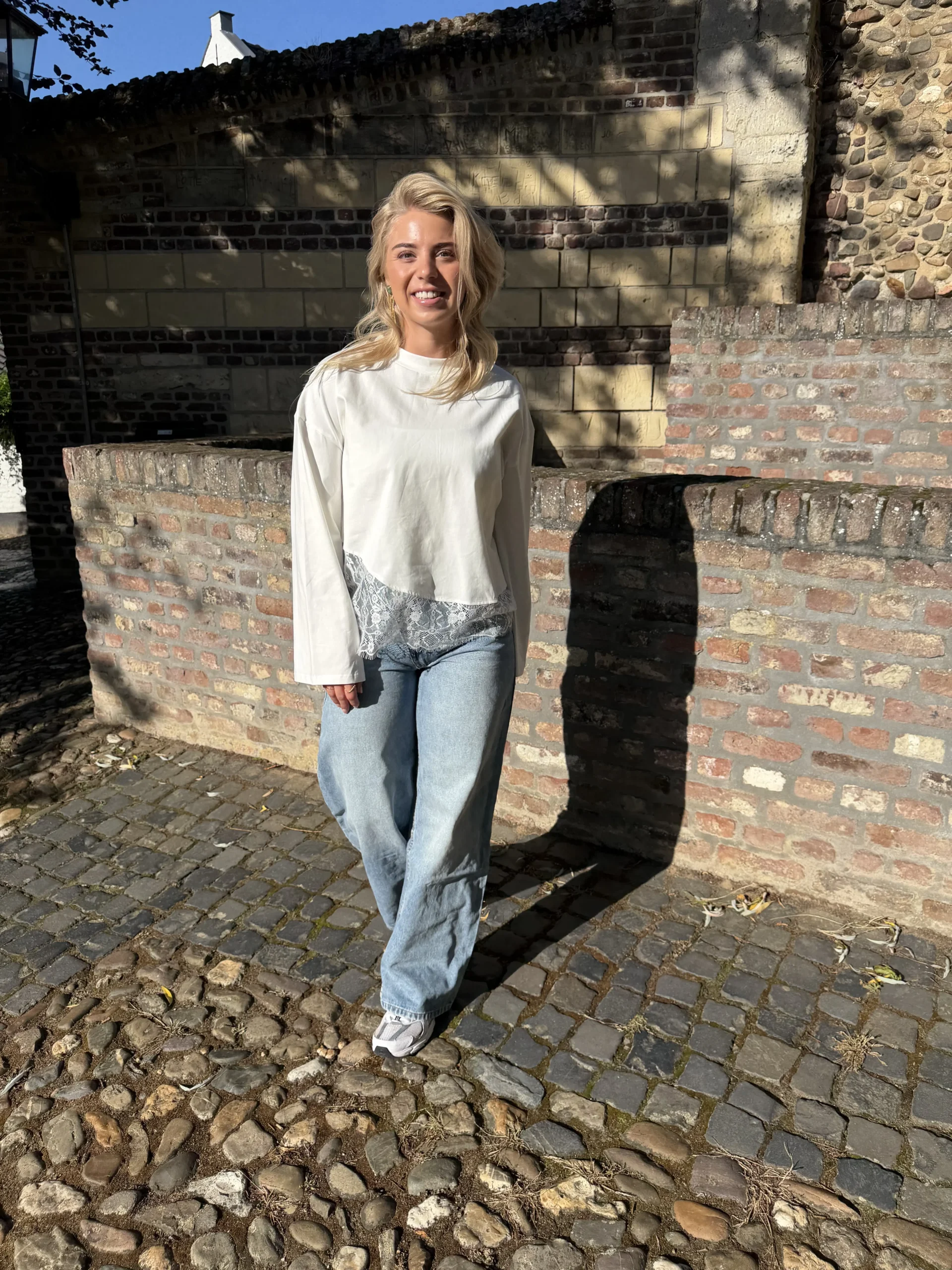 Julie Longsleeve - Wit