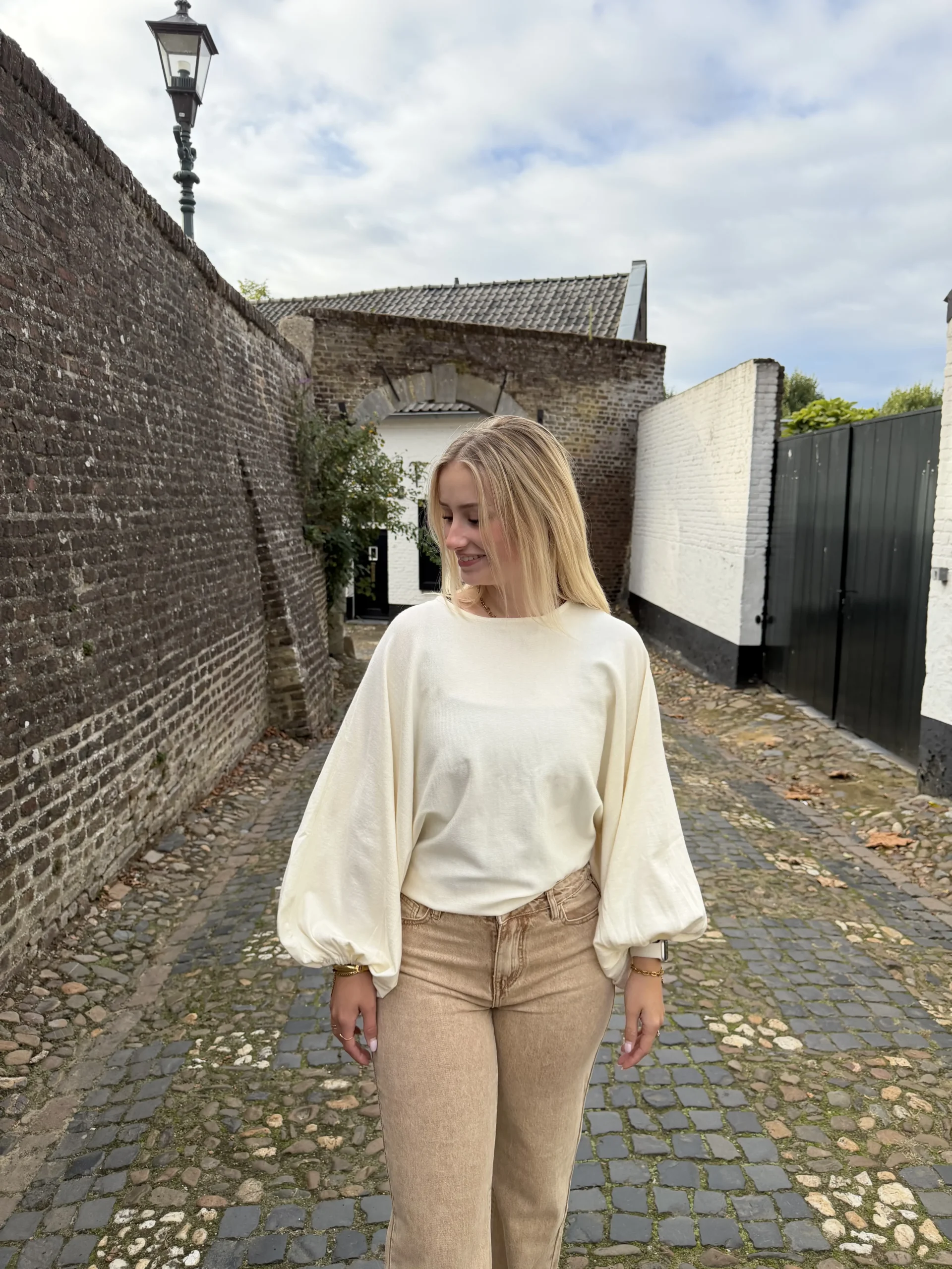 Rae Sweater - Ecru