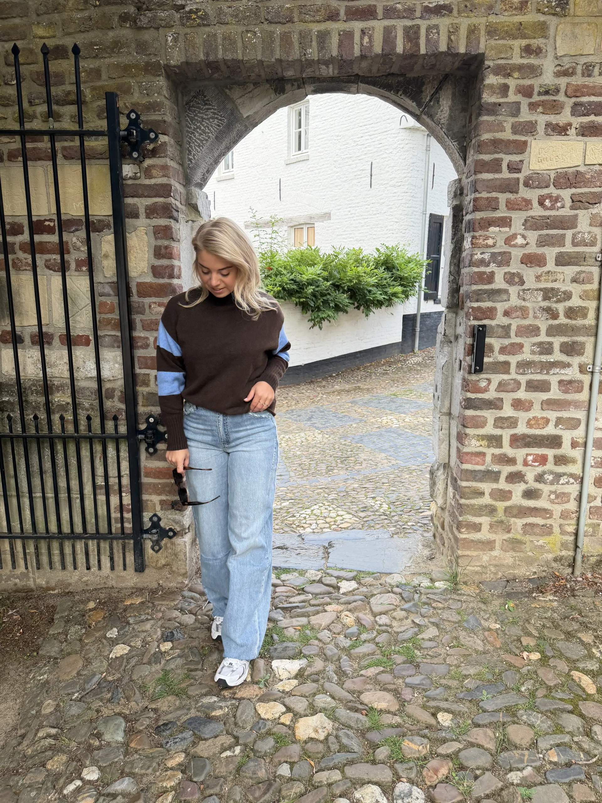 FLURESK - Lizzy Knit Top - Dark Chocolate