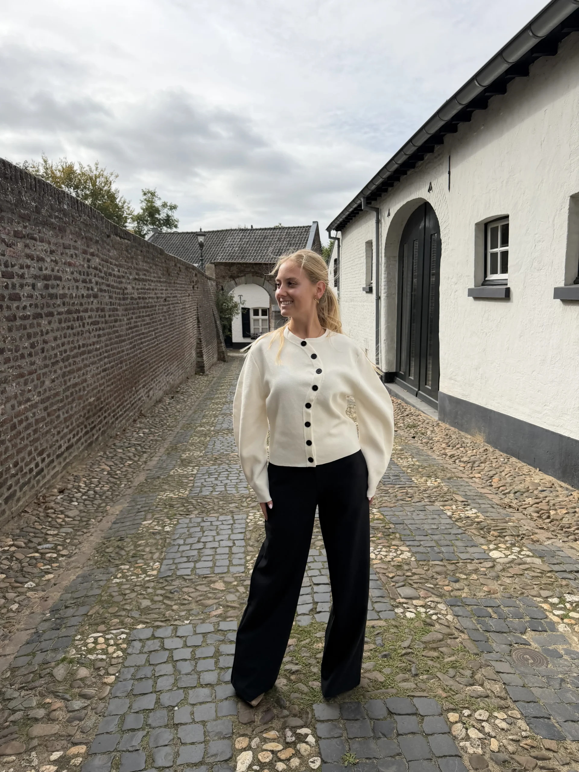 PRE-ORDER - Jade Sweater - Ivory - Afbeelding 2