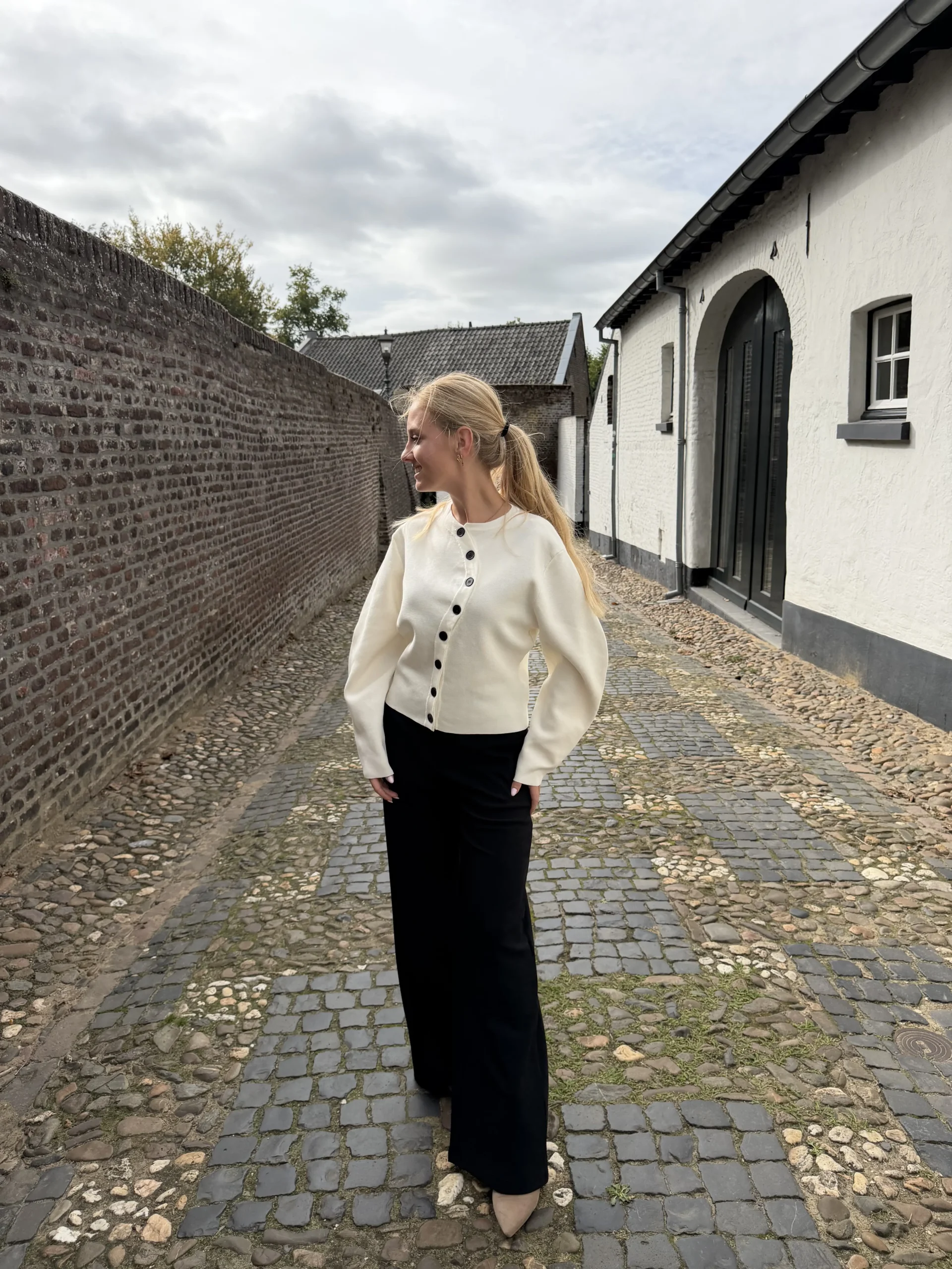 PRE-ORDER - Jade Sweater - Ivory - Afbeelding 3