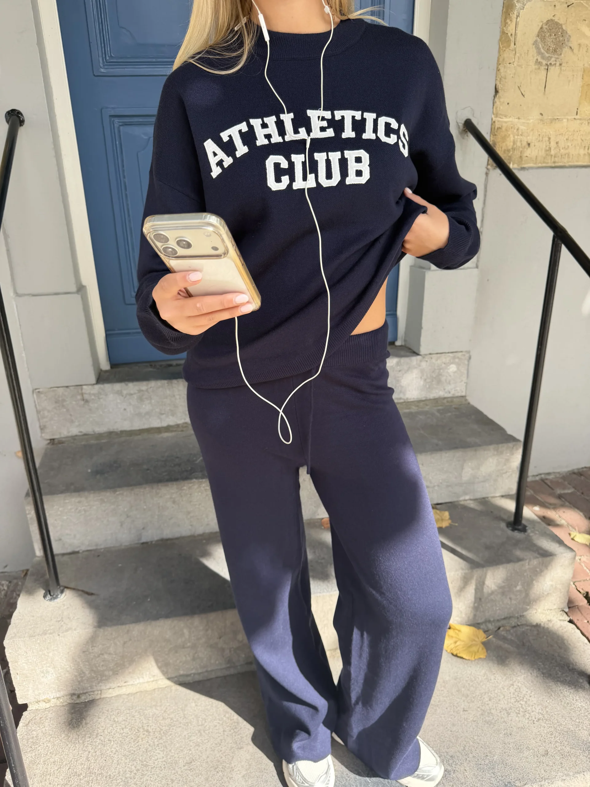 Athletics Club Sweater - Blauw
