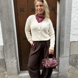 Lyanne Vest -Ecru