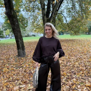 Rae Sweater - Bruin